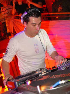 Laurent Wolf